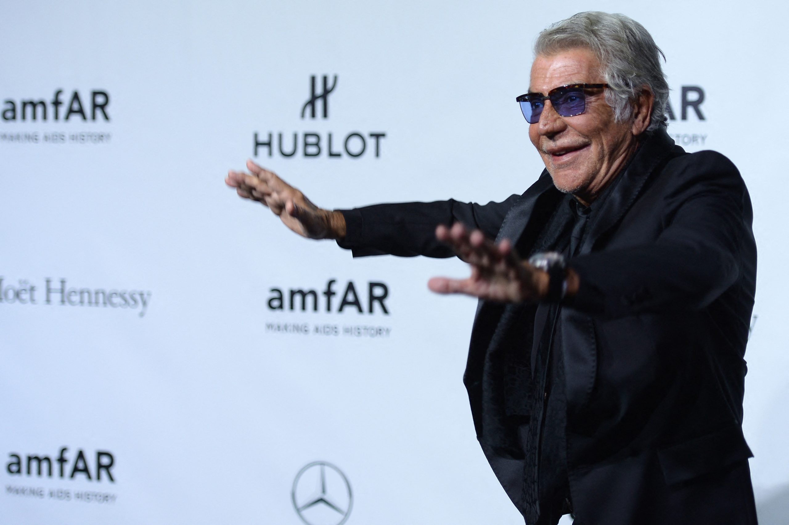 Morreu Roberto Cavalli, estilista italiano