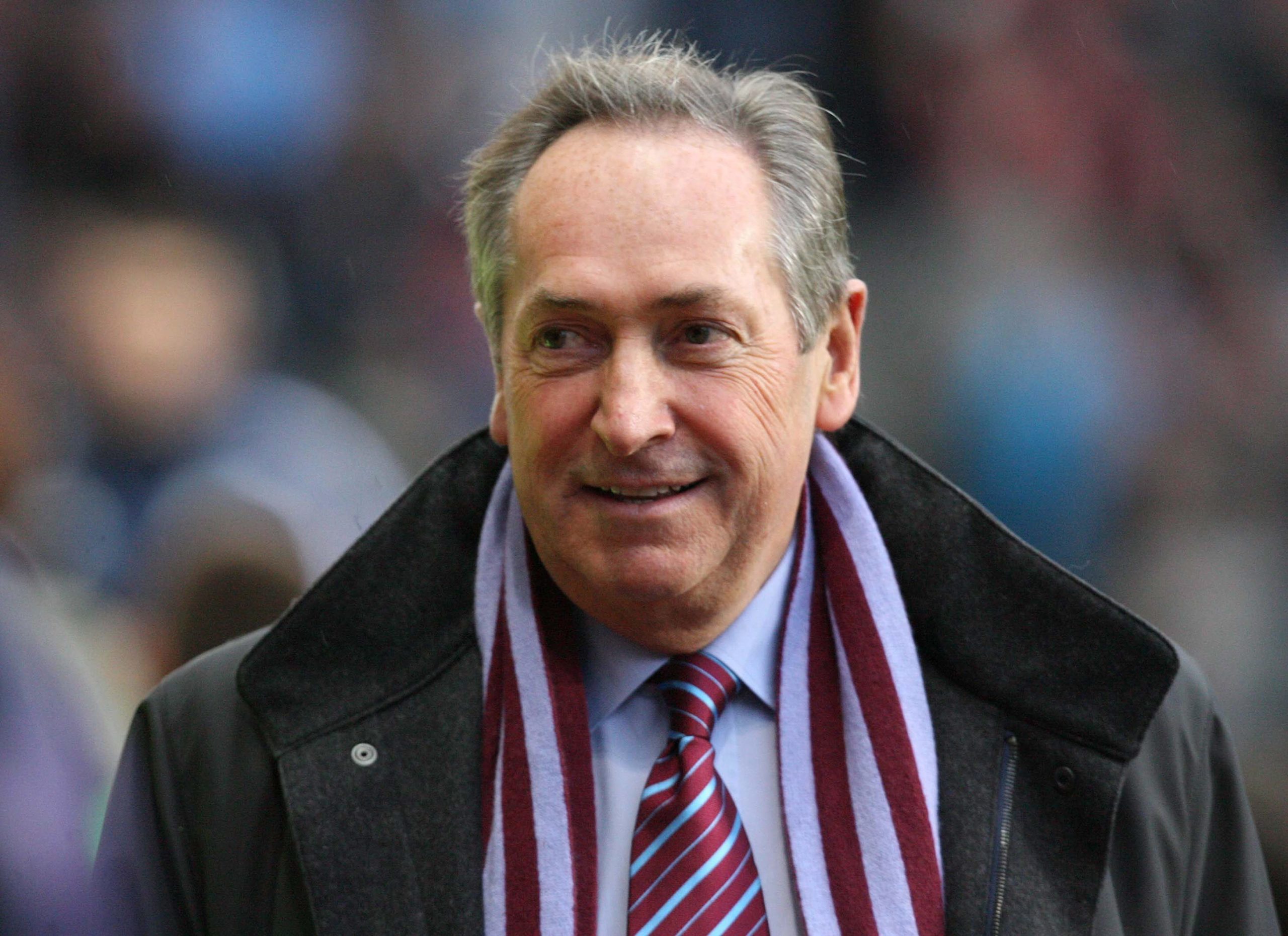 Morreu o antigo selecionador francês Gérard Houllier