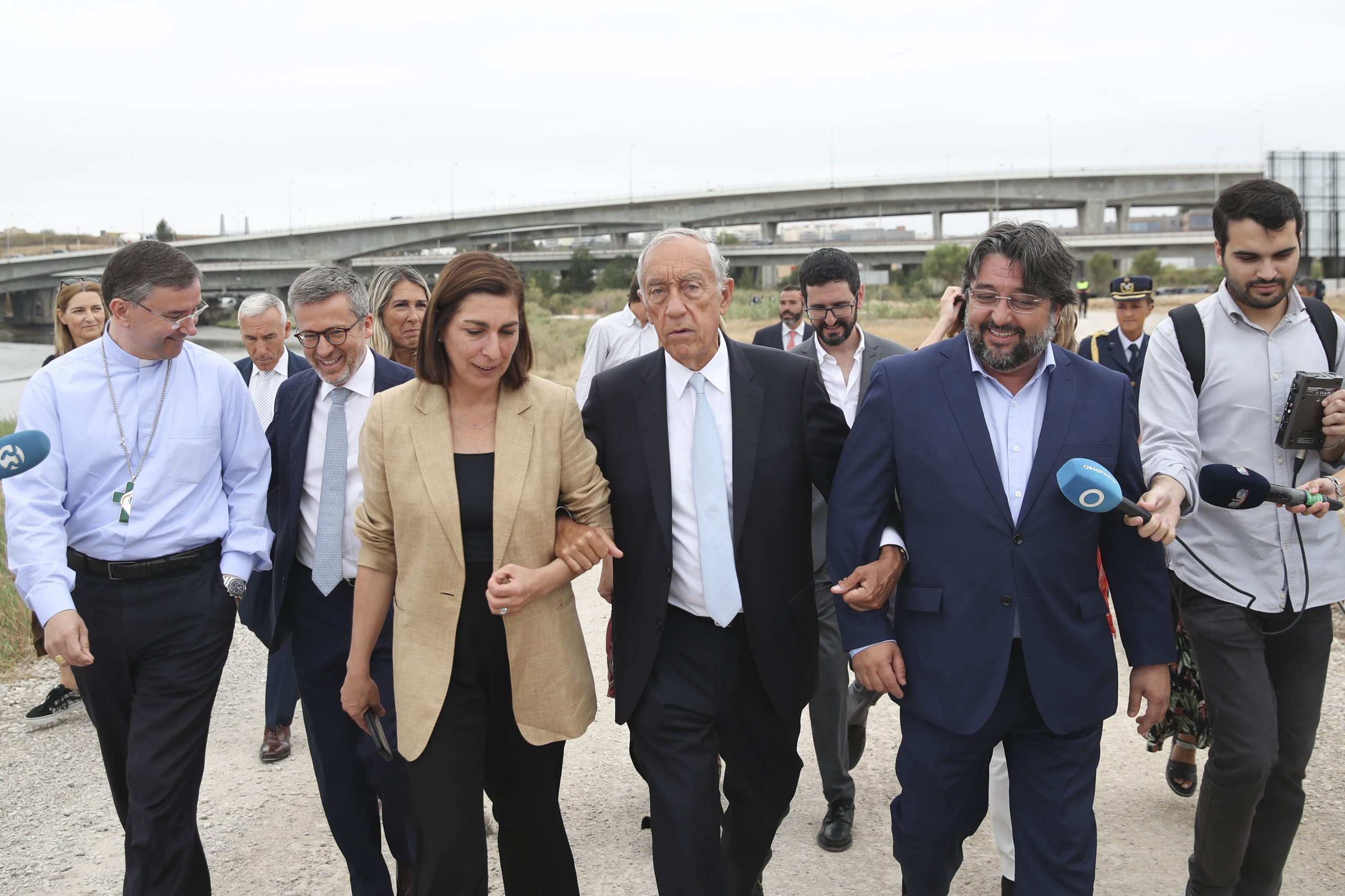 Marcelo Rebelo de Sousa promulga novo regime jurídico para estrangeiros em Portugal