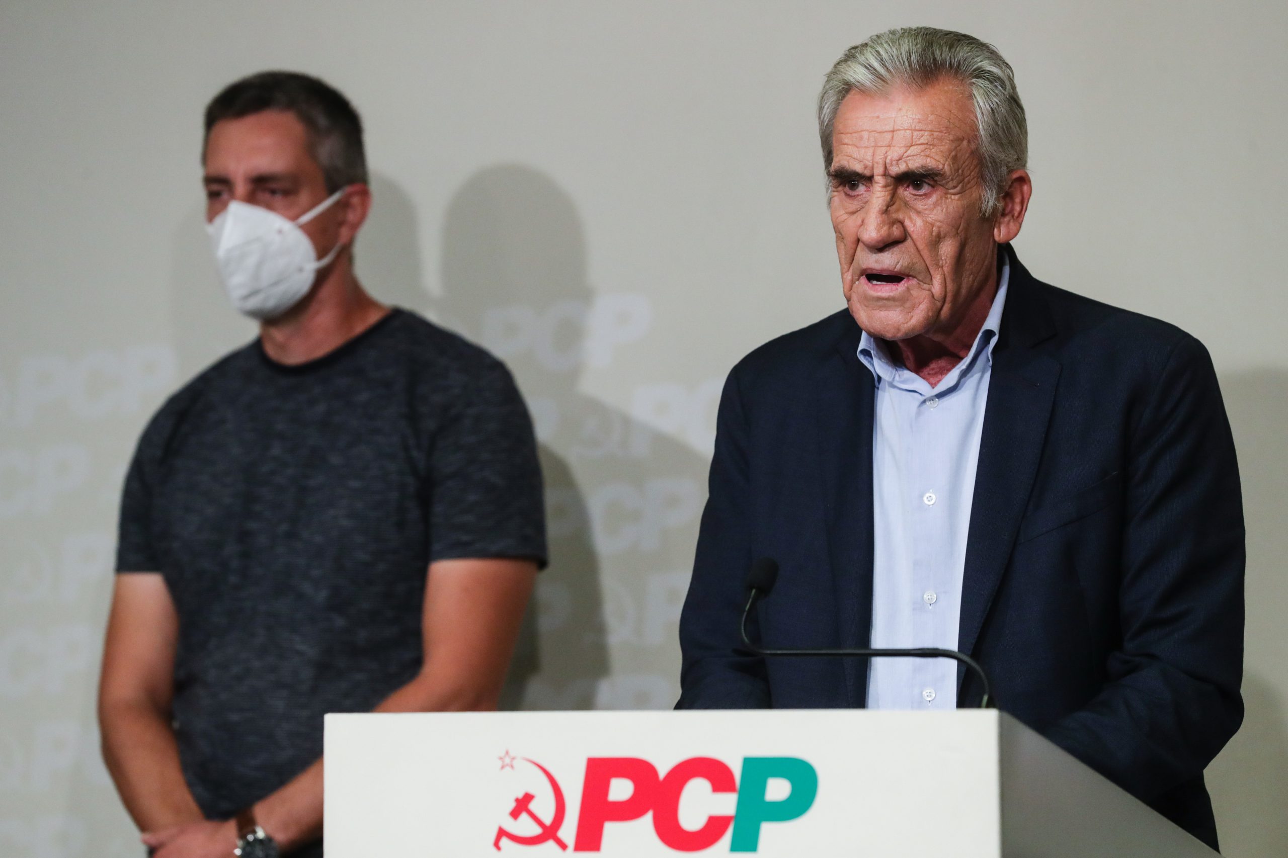 OE2021: PCP de “espírito aberto” para conversações, recusa “chantagens”
