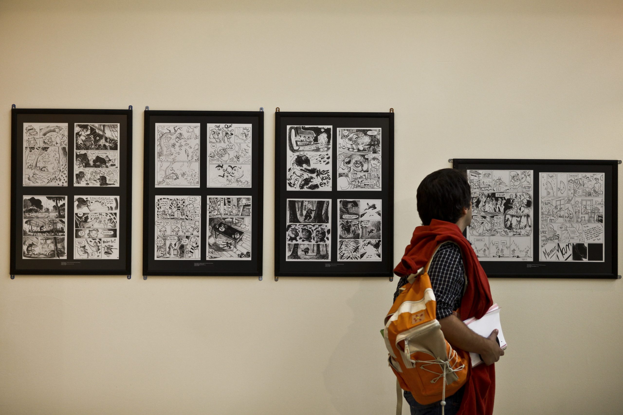 Amadora BD com obra de Hergé, Hugo Pratt e Moebius em destaque