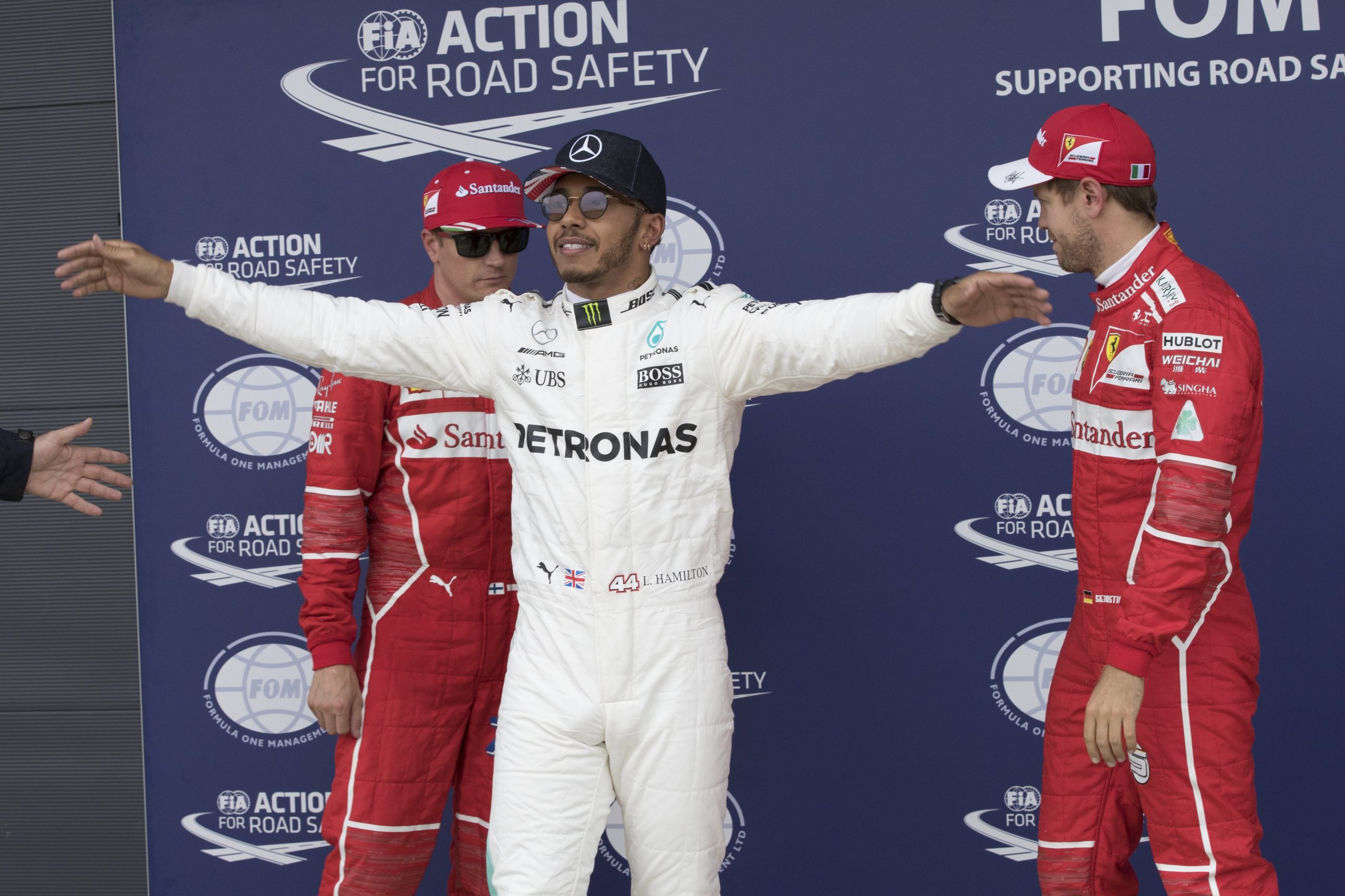 Hamilton conquista ‘pole’ em Silverstone e aproxima-se do recorde de Schumacher
