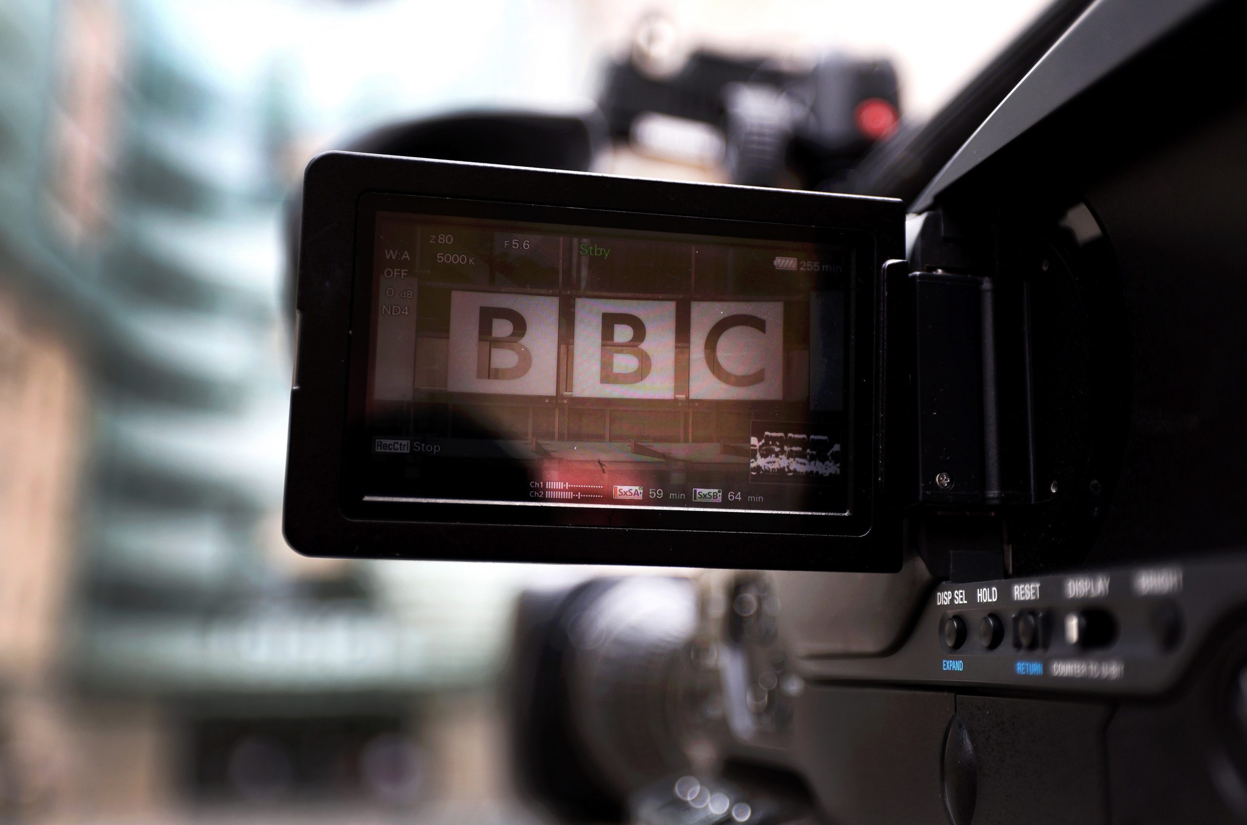 A BBC com muitas interferências