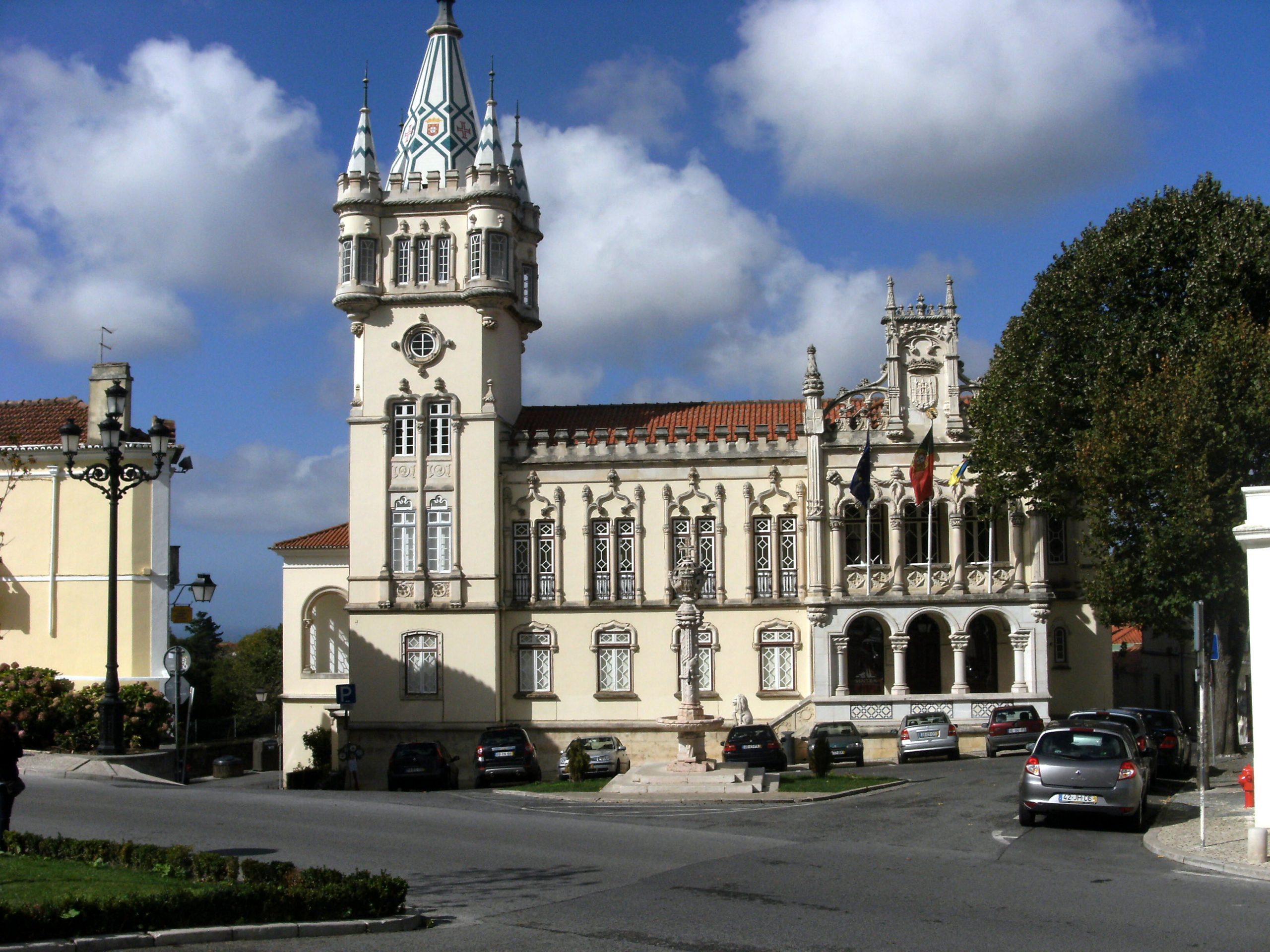 Sindicato mantém protesto em escola de Sintra apesar de Câmara garantir remoção de amianto
