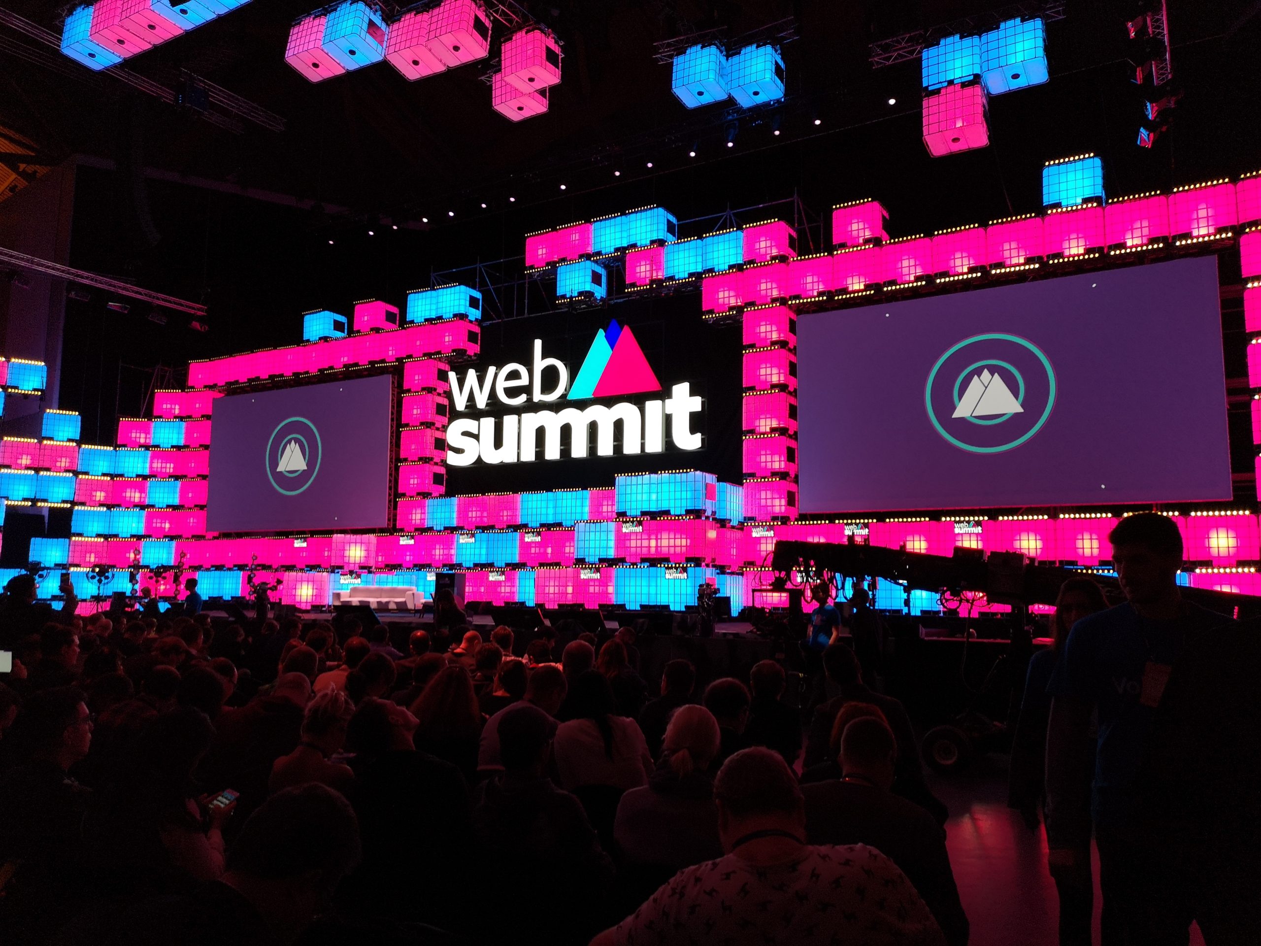 Web Summit. Lançado projeto jornalístico para ajudar a distinguir informação