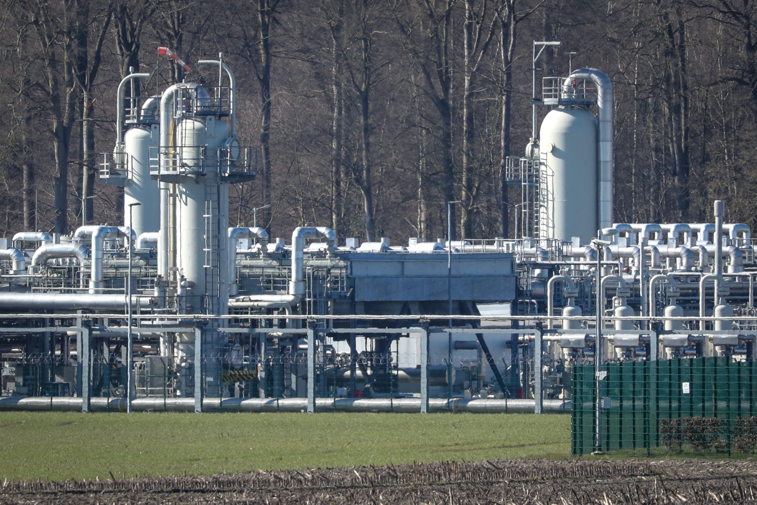 Ucrânia: Finlandesa Gasum anuncia suspensão de entrega de gás natural russo