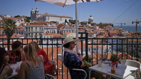 30.000 mosquitos estéreis vão ser libertados hoje em Lisboa. Objetivo é travar reprodução da espécie