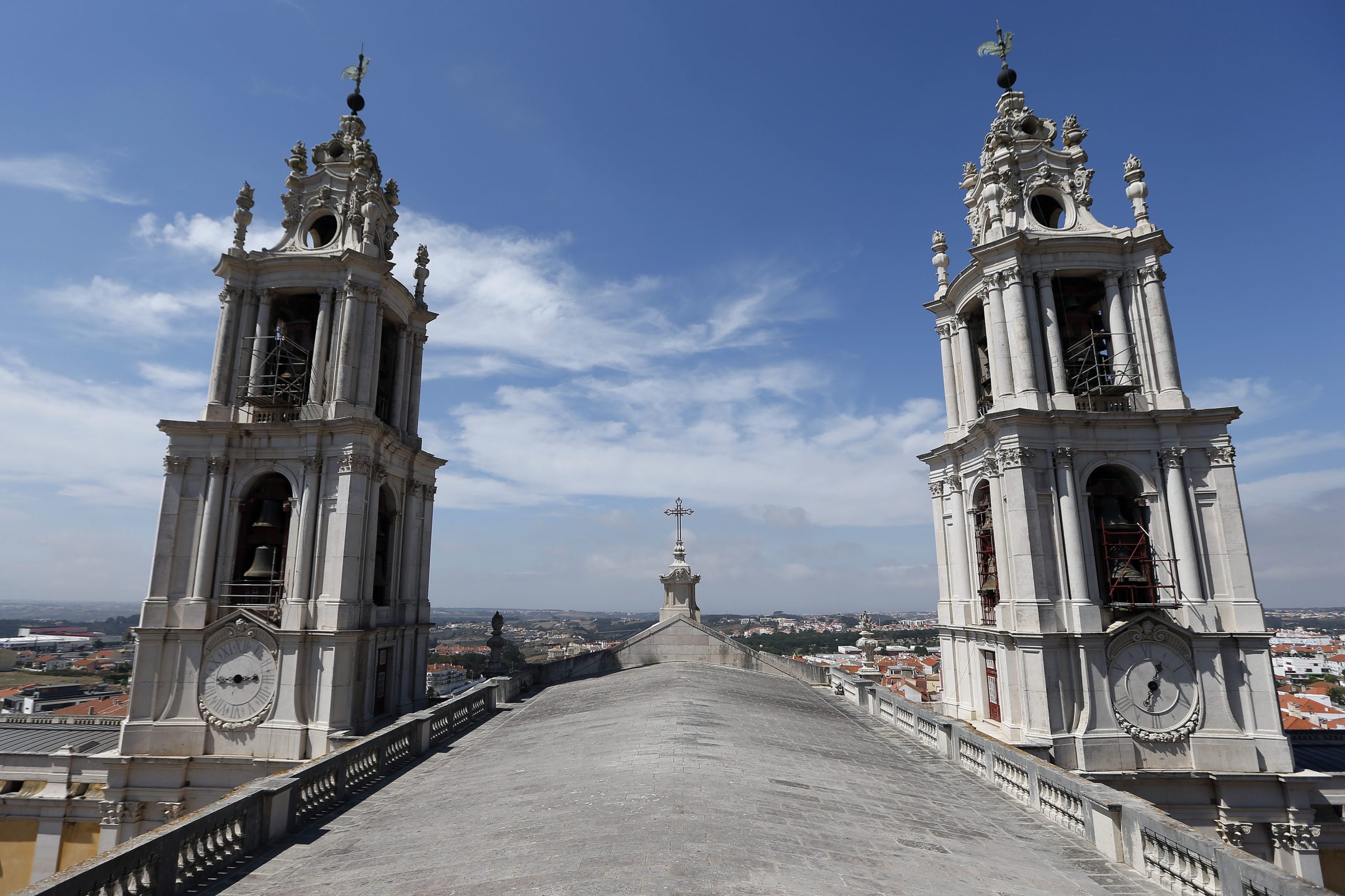 Tribunal de Contas espera há dois meses dados da Cultura para obras nos sinos de Mafra