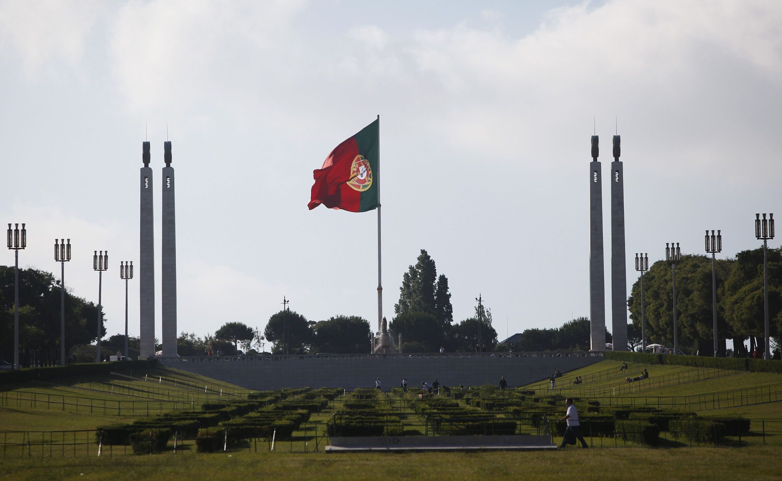 Portugal perde categoria de “país totalmente democrático”