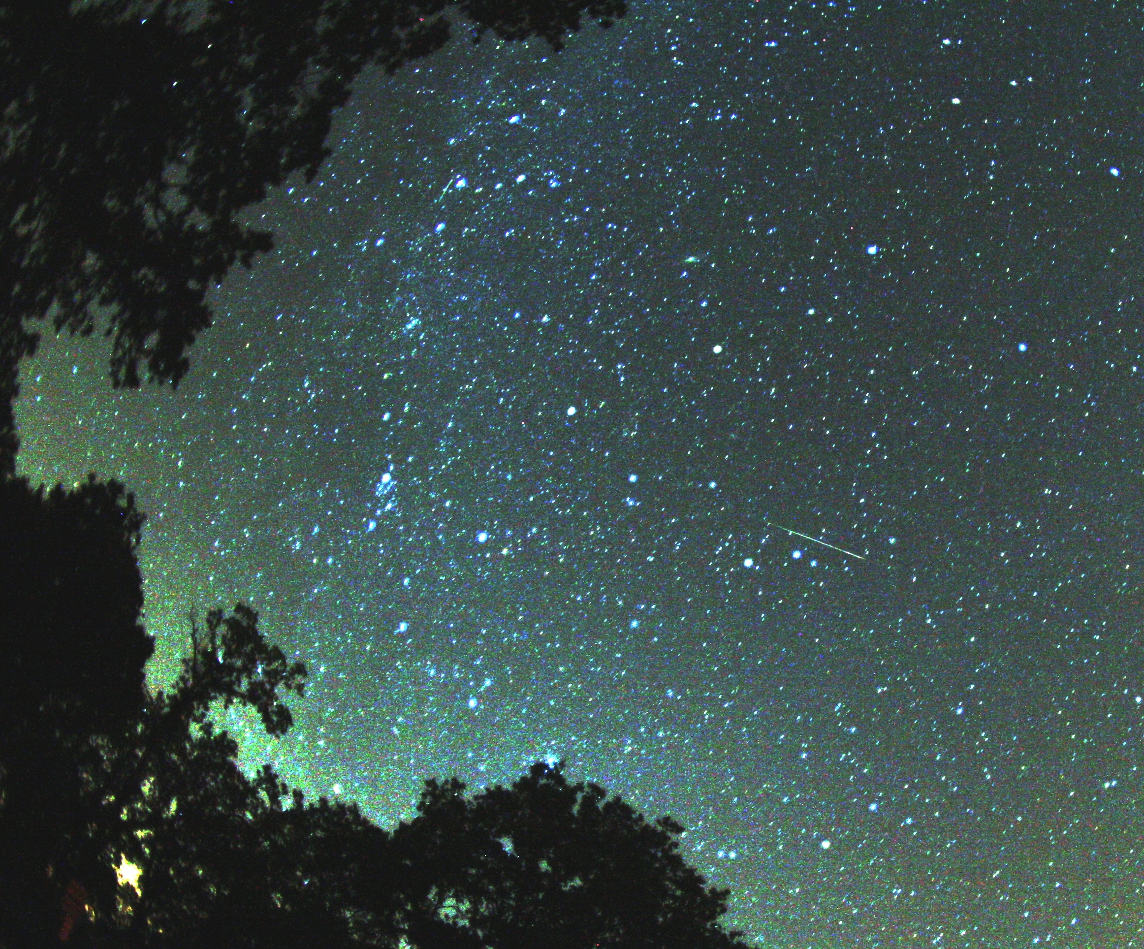 Uma estrela cadente, um desejo. Vem aí a maior chuva de meteoros do ano
