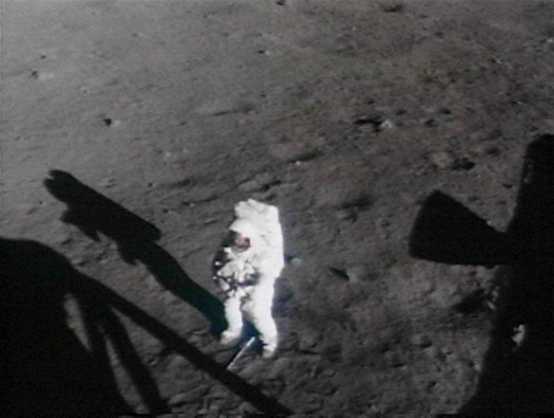 Transmissão histórica da chegada à Lua revivida hoje pela NASA